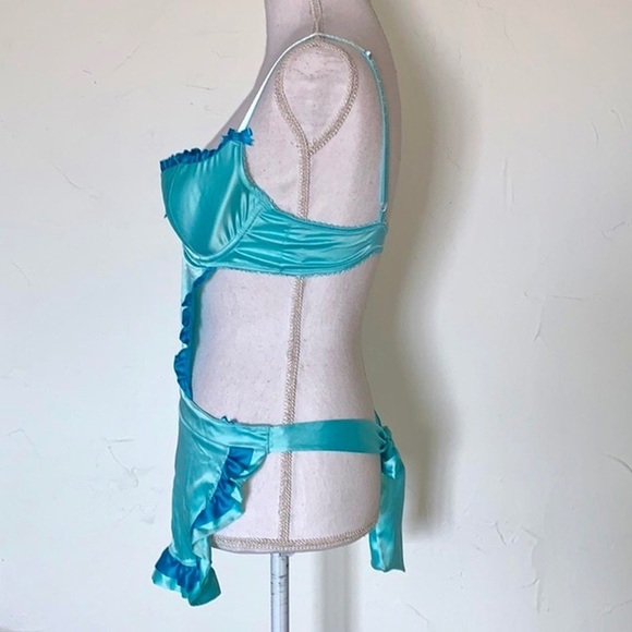 Victoria’s Secret Satin Apron Lingerie - Picture 3 of 6